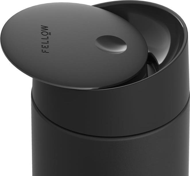 Produktbild Fellow Carter Slide Mug – Schwarz – Isolierbecher 473 ml (0.47 l)