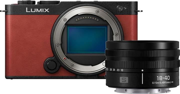 Actual product image Panasonic Lumix S9 Kit (18 - 40 mm, 24.20 Mpx, Full frame)