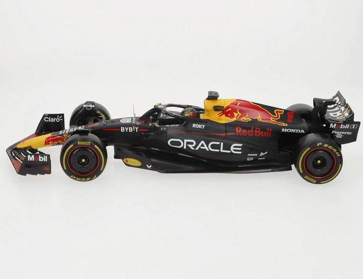 Actual product image Bburago Red Bull Racing F1 RB19 Max Verstappen 2023