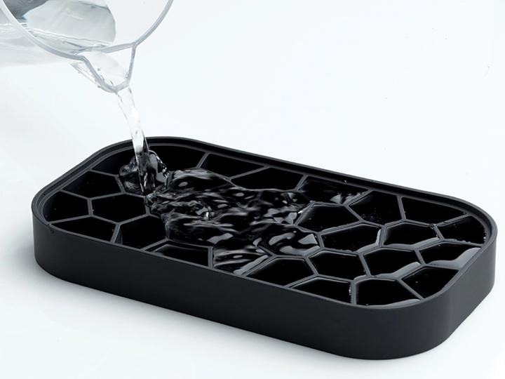 Actual product image Lékué Ice cube tray