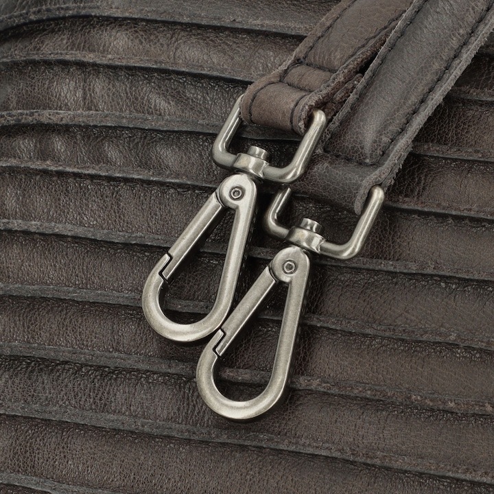 Actual product image FredsBruder Riffel shoulder bag leather 30 cm