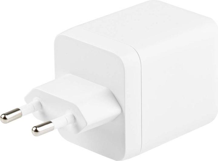 Produktbild Skross Reisesteckeradapter (100 W, 3 Ports)