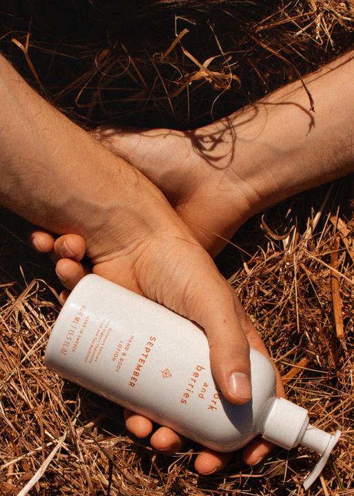 Produktbild Björk & Berries September Hand & Body Lotion (Körperlotion, 400 ml)