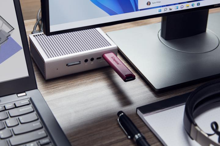 Produktbild Kingston DataTraveler Max (1000 GB, USB-A)