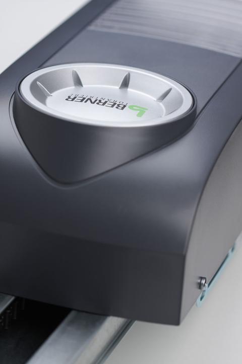 Produktbild Berner Torantriebe Berner Garagentorantrieb GA103, SG-M3 Antriebsschiene & BHS121 Handsender