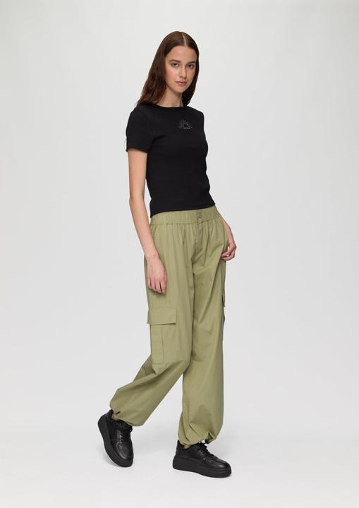 Actual product image S.Oliver Hose Wide-Leg-Hose mit Cargo-Taschen und angedeutetem Verschluss (34)