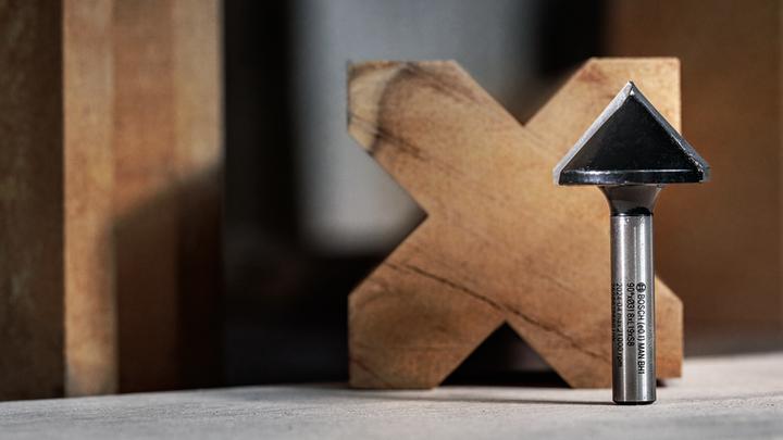 Actual product image Bosch Professional Zubehör V-groove cutter, 8 mm, D1 16 mm, L 16 mm, G 45 mm, 90°