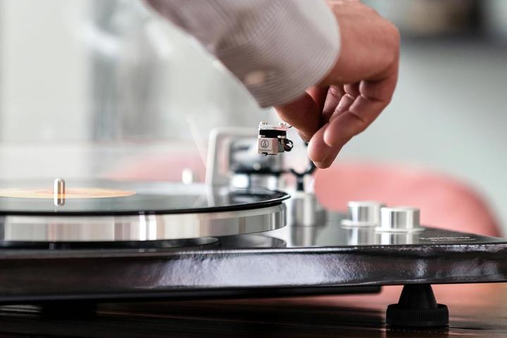 Productafbeelding Lenco LBT-188 (Handmatig)