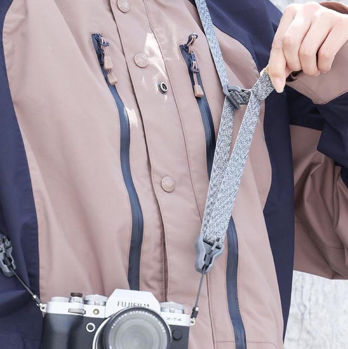 Image du produit Falcam Courroie Maglink Lite grise avec fermeture magnétique #3143 (Sangle d'épaule)