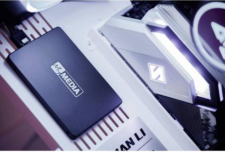 Produktbild MyMedia SSD 1TB, SATA-III, 6.35cm (2.5") (1000 GB, 2.5")