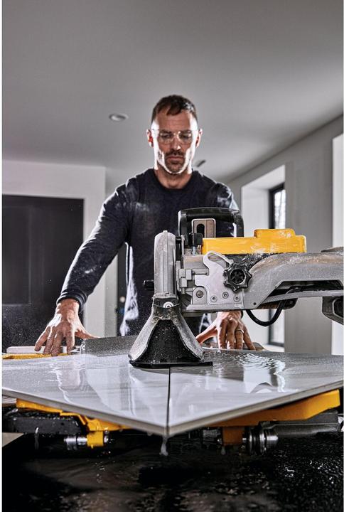 Image du produit DeWalt Scie à carrelage 1600W (Scies)