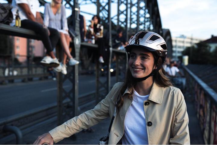 Produktbild Abus Hyban 2.0 (52 - 58 cm)