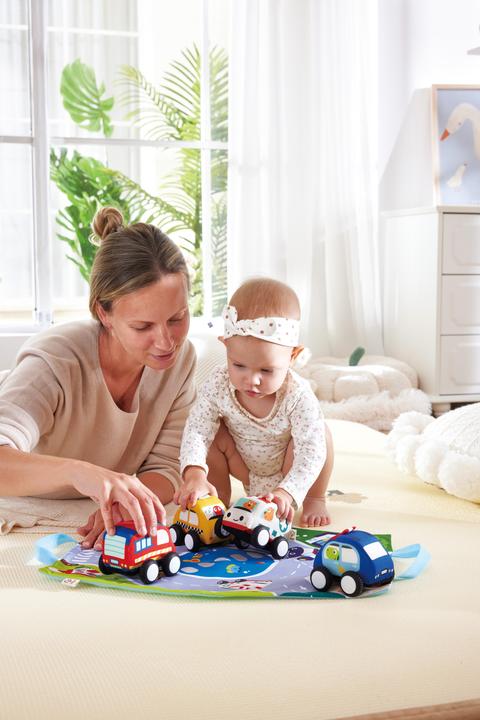 Produktbild Hape Pull-Back Plush Car Set