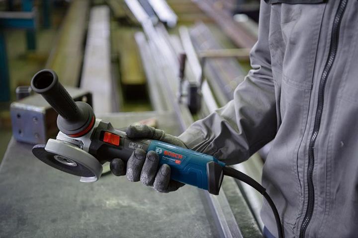 Image du produit Bosch Professional Meuleuse d'angle GWS 17-150 S (150 mm)