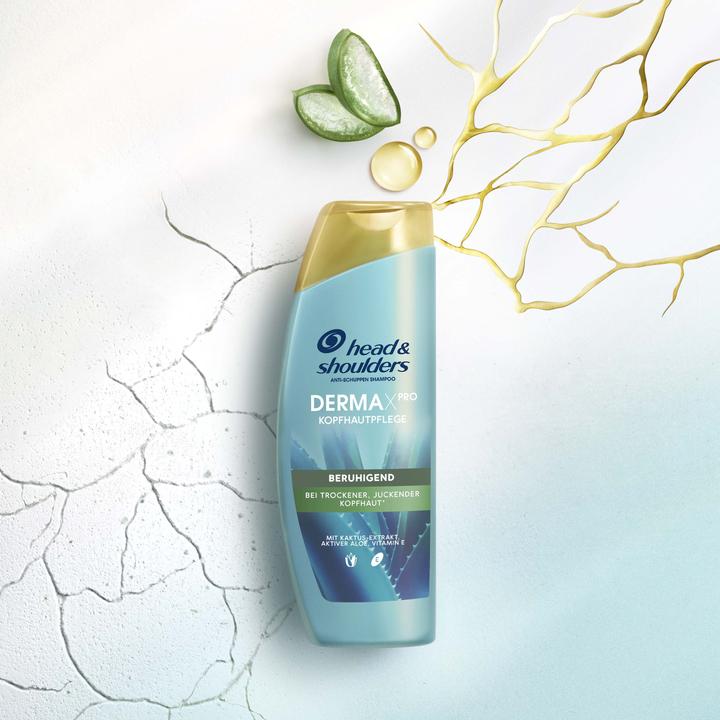 Actual product image Head & Shoulders Dermaxpro (500 ml, Liquid shampoo)