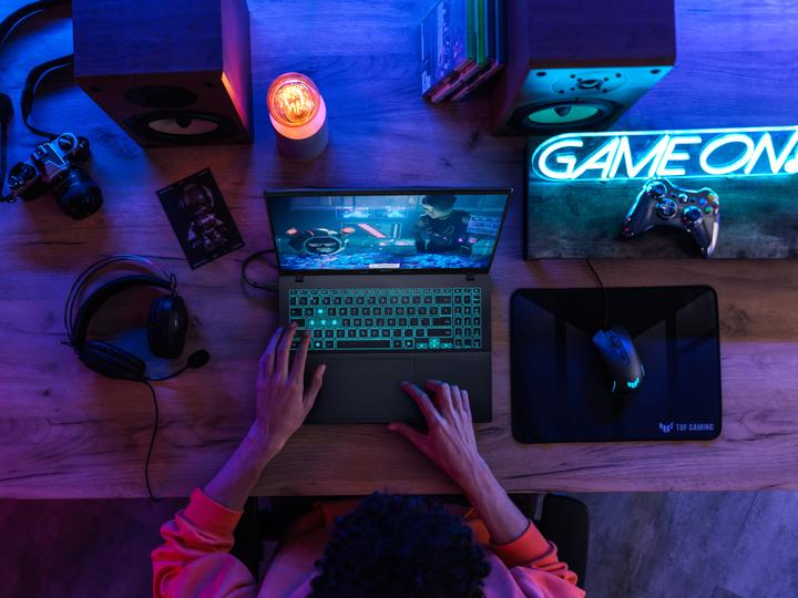 Image du produit ASUS V16 FX3607VU-RP197WS - Gaming Laptop - 16 inch - 144Hz (90NB15Q1-M00E80) (16", AMD GX-210HA, 16 Go, 1000 Go, ING. Int.)