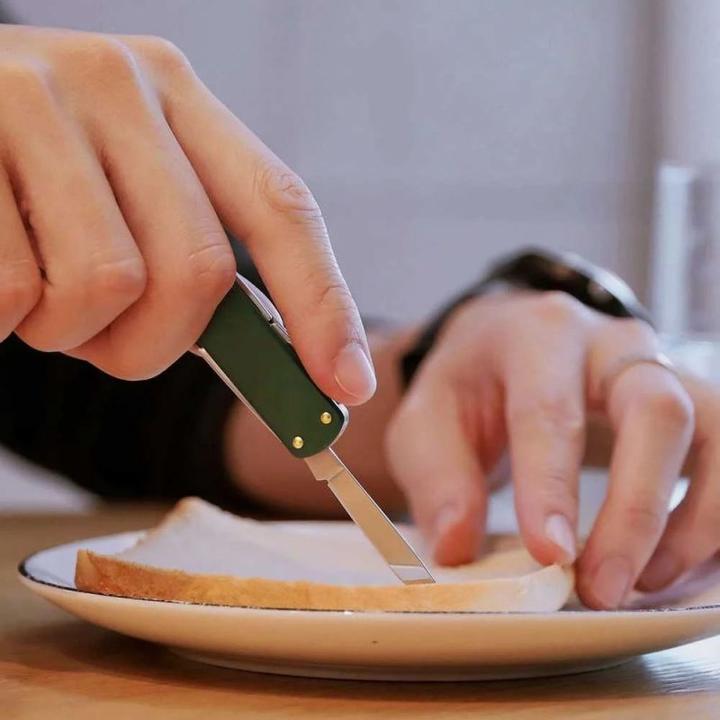 Actual product image NexTool Nóż wielofunkcyjny Mini Pocket Knife NE0143 4w1 zielony (4 Functions)