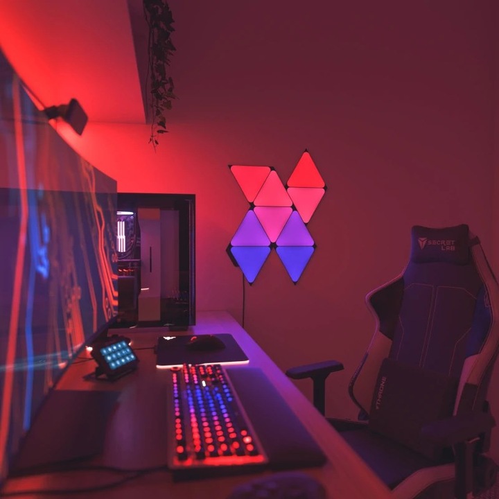 Actual product image Nanoleaf Shapes black mini Triangles exp. Pack 10 pk (7 lm)