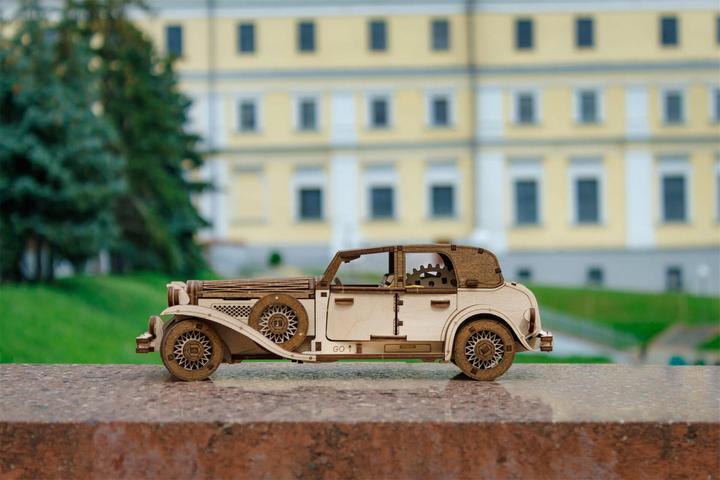 Produktbild Eco Wood Art Ferdinand Oldtimer - 3D Holzbausatz