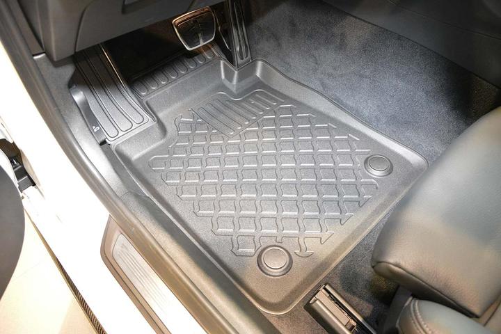 Produktbild Aristar Allwetter Fussmatten für BMW 5er Limousine / Touring (Kombi) ab 2017 bis heute (1 Set à 4 Fussmatten)