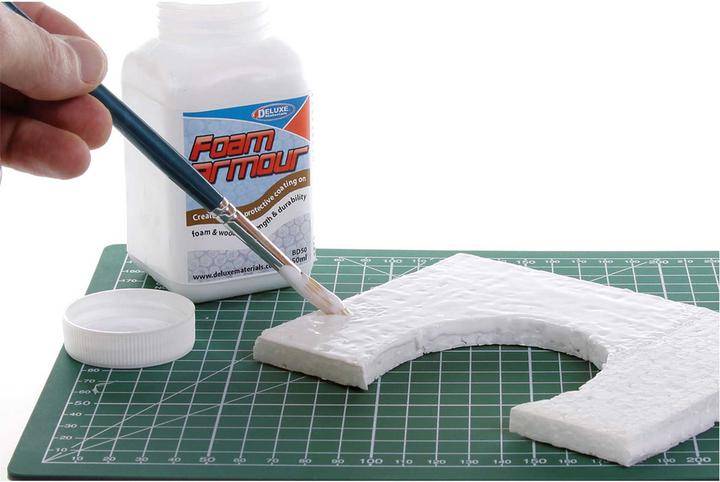 Image du produit Deluxe Materials Mousse Armour 250g (280 g, 250 ml)
