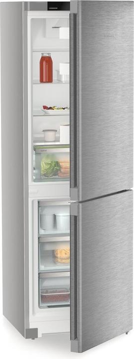 Freestanding fridge