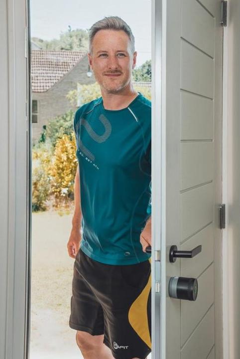 Actual product image Yale Linus Smart Lock L2 Lite (Electronic numerical code)