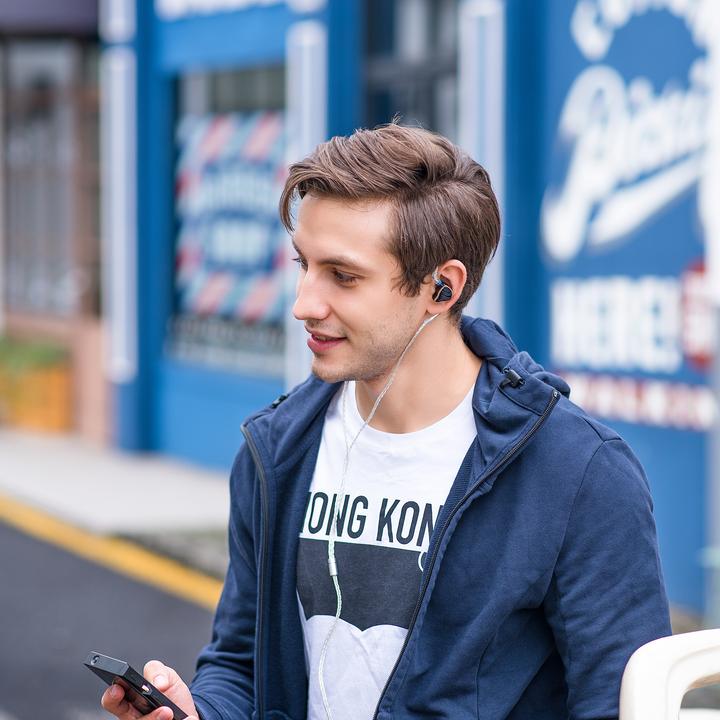 Produktbild FiiO FH7 (Kabelgebunden)