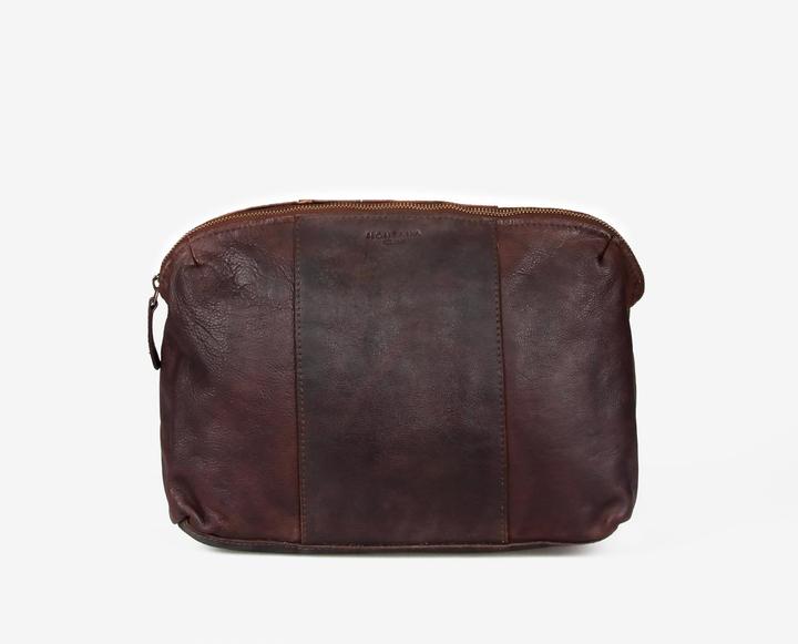 Montana Est. 1957 Washbag