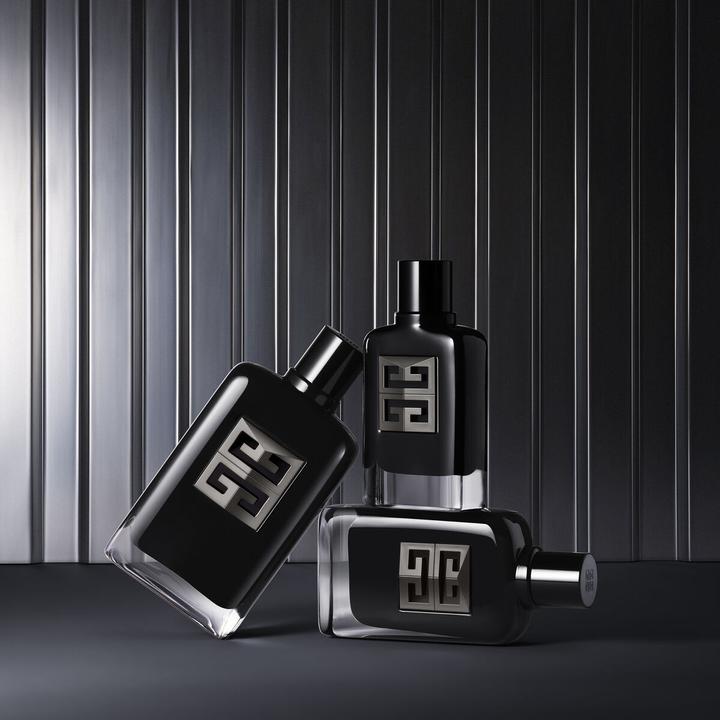 Actual product image Givenchy Gentleman Society Eau de Parfum Extrême 200ml (Eau de parfum, 200 ml)
