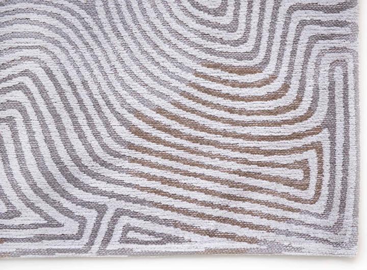 Actual product image Louis de Poortere Meditation (240 x 340 cm)