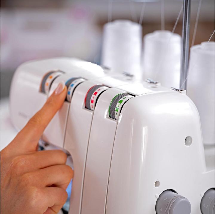 Produktbild Husqvarna VIKING Amber S100 Overlock