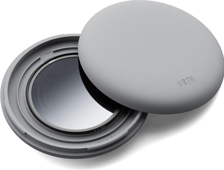 Produktbild Urth 82mm Magnetic Soft Graduated ND8 (3 Stop) Filter Plus+ (82 mm, ND- / Graufilter, 82 mm)