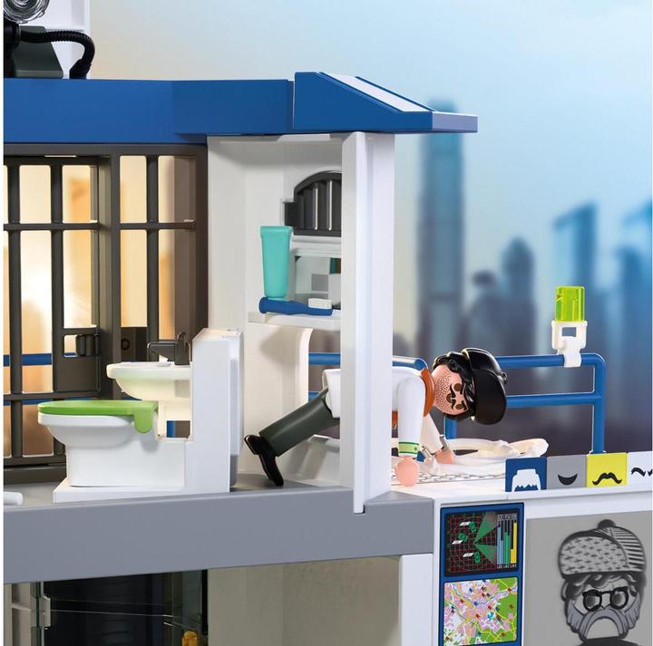Actual product image Playmobil Police station with search room (71874, Playmobil City Action)