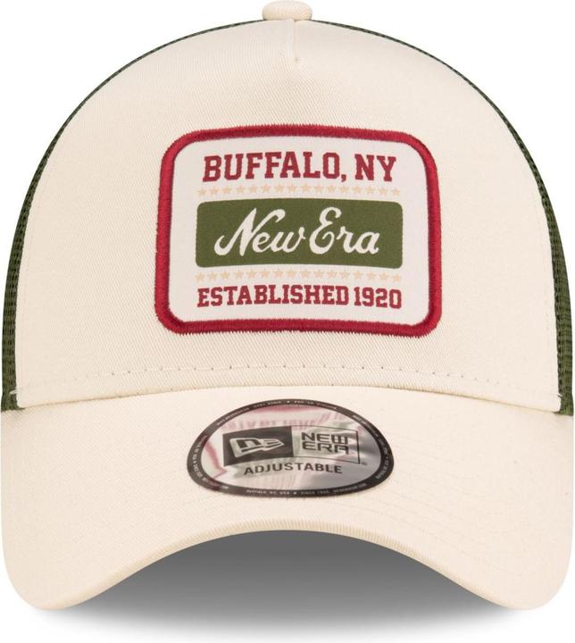 Produktbild New Era Adjustable A-Frame Trucker Cap - RETRO PATCH beige