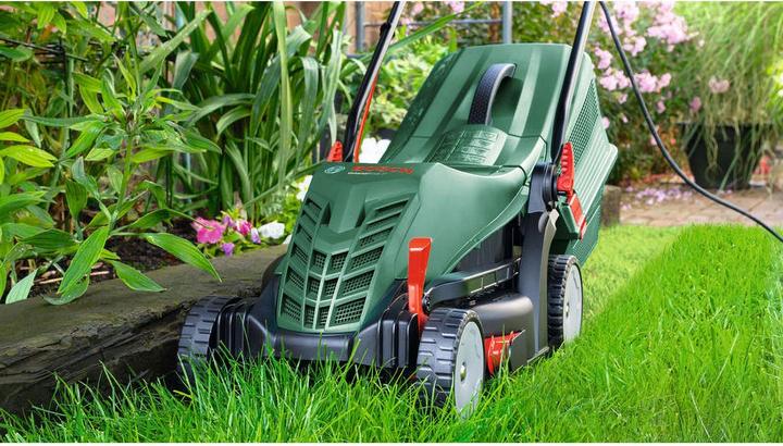 Actual product image Bosch Home & Garden Rasenmäher UniversalRotak 37-550 (Electrical connection)