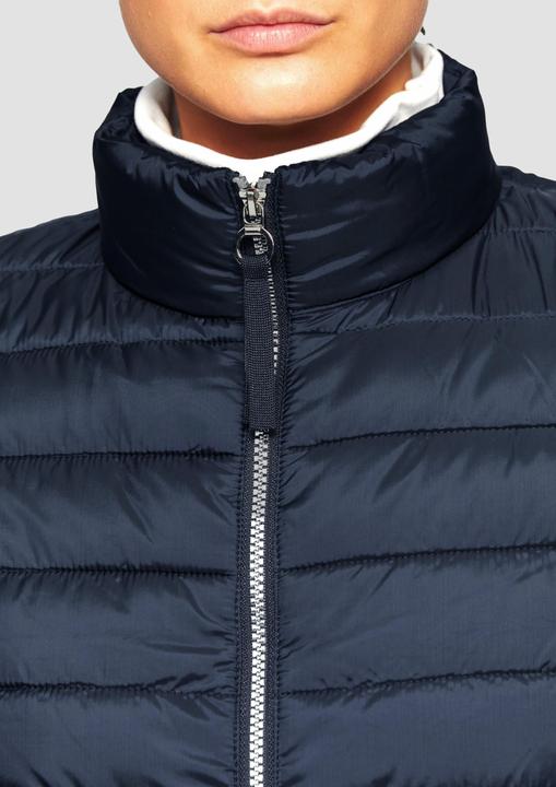 Actual product image S.Oliver Indoor-Jacke Leichte Jacke mit Steppung und Stehkragen (46)