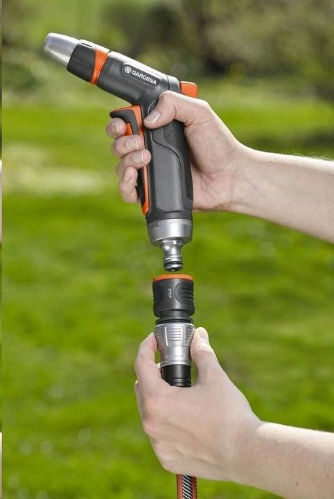 Produktbild Gardena Premium Reinigungsspritzen Aktion E24