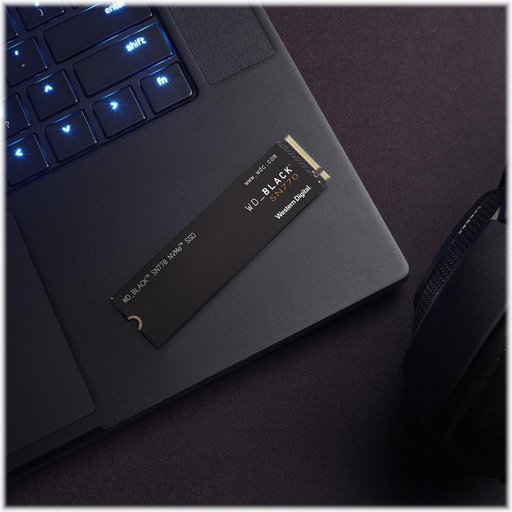 Actual product image WD Black SN770 (250 GB, M.2 2280)
