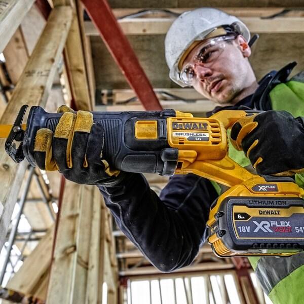 Actual product image DeWalt DCS389T2-QW reciprocating saw 3000 SPM