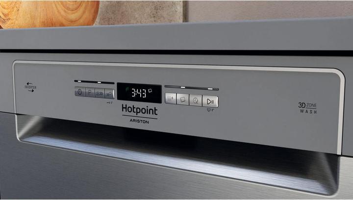 Actual product image Hotpoint HFO 3O32 CW X Dishwasher Free installation 14 place settings D