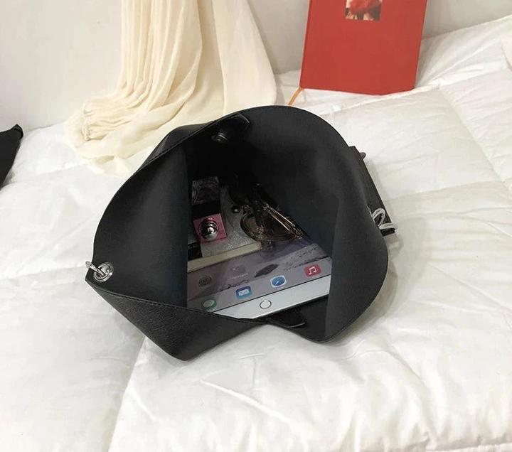 Produktbild Only-Bags.Store Lederhandtaschen Taschen Designer Grosse Kapazität Tote Einfache Kette Schulter