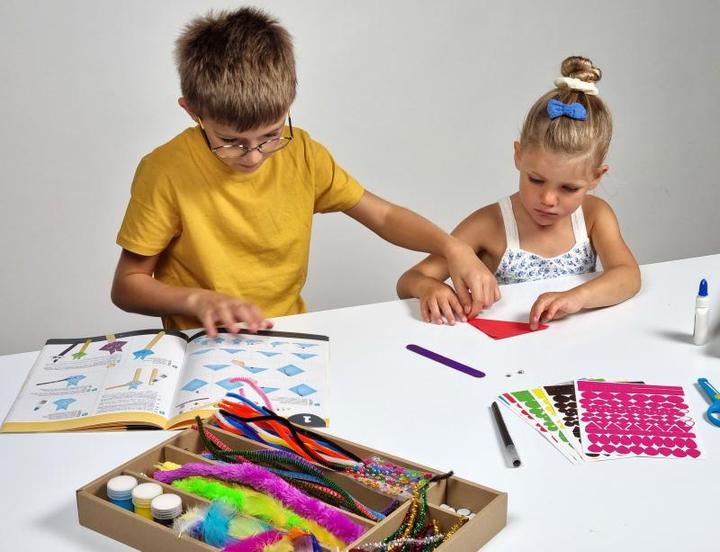 Actual product image Buki Εκπαιδευτικό Παιχνίδι Activity Box BKFK003