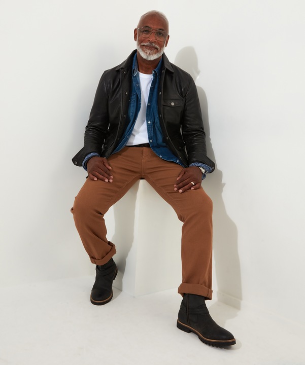 Produktbild Joe Browns Classic Leather Jacket with Vintage Check Lining (S)