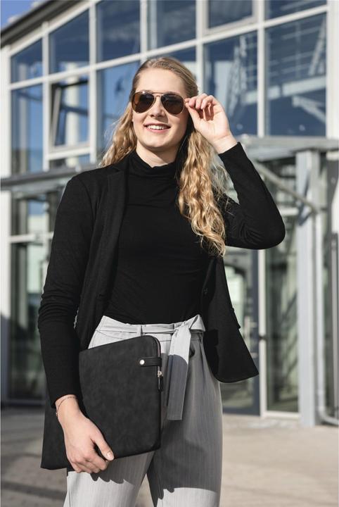 Actual product image Hama Classy", up to 40 cm (15.6 (15.60", Universal)