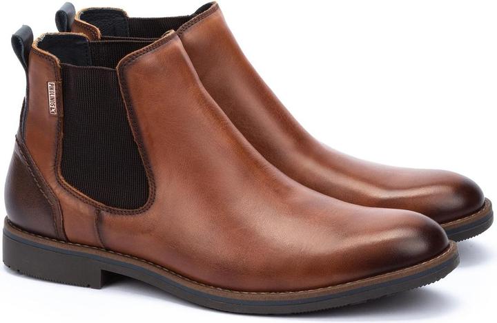 Actual product image Pikolinos Leon (40)