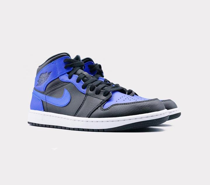Produktbild Nike Air Jordan 1 (44)
