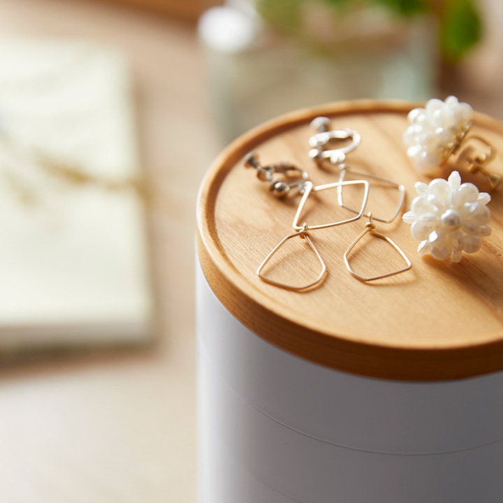Actual product image Yamazaki Tosca 5-piece jewellery holder, white