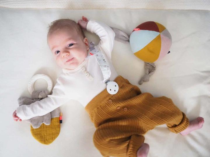 Actual product image Kikadu Teething ring with crackle maple (3 Months)