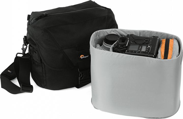 Actual product image Lowepro Stealth Reporter D400 AW, black (Camera shoulder bag)